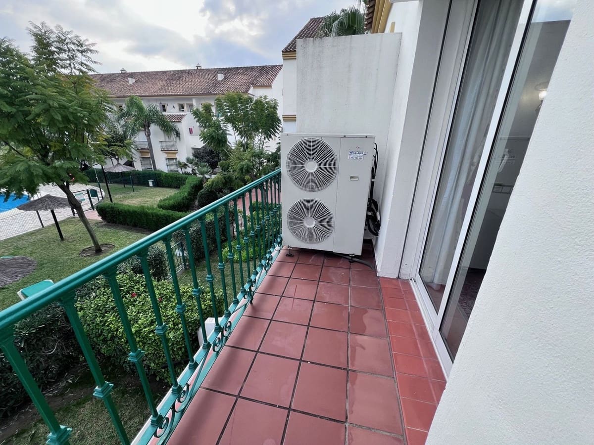 3 sypialnia Penthouse na sprzedaż w Carib Playa z basenem garażem - 649 000 € (Ref: 9608230)