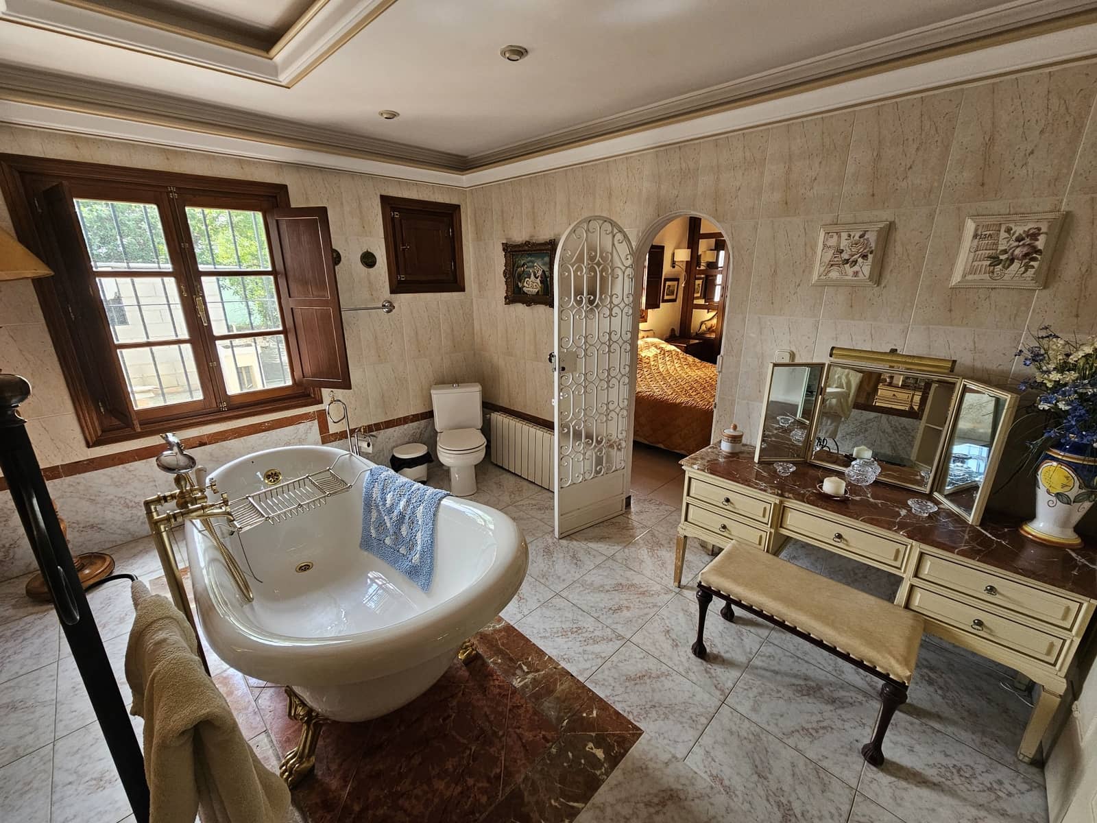 Chalet de 5 habitaciones en Alhaurín de la Torre en venta con piscina garaje - 1.390.000 € (Ref: 9609470)