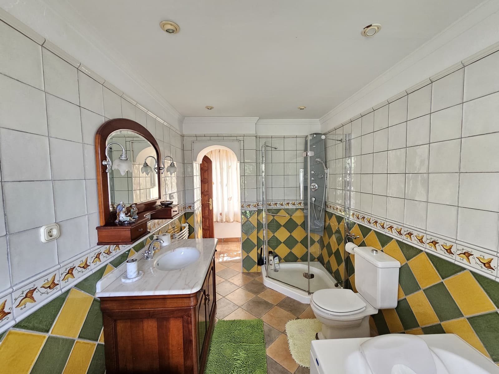 Chalet de 5 habitaciones en Alhaurín de la Torre en venta con piscina garaje - 1.390.000 € (Ref: 9609470)