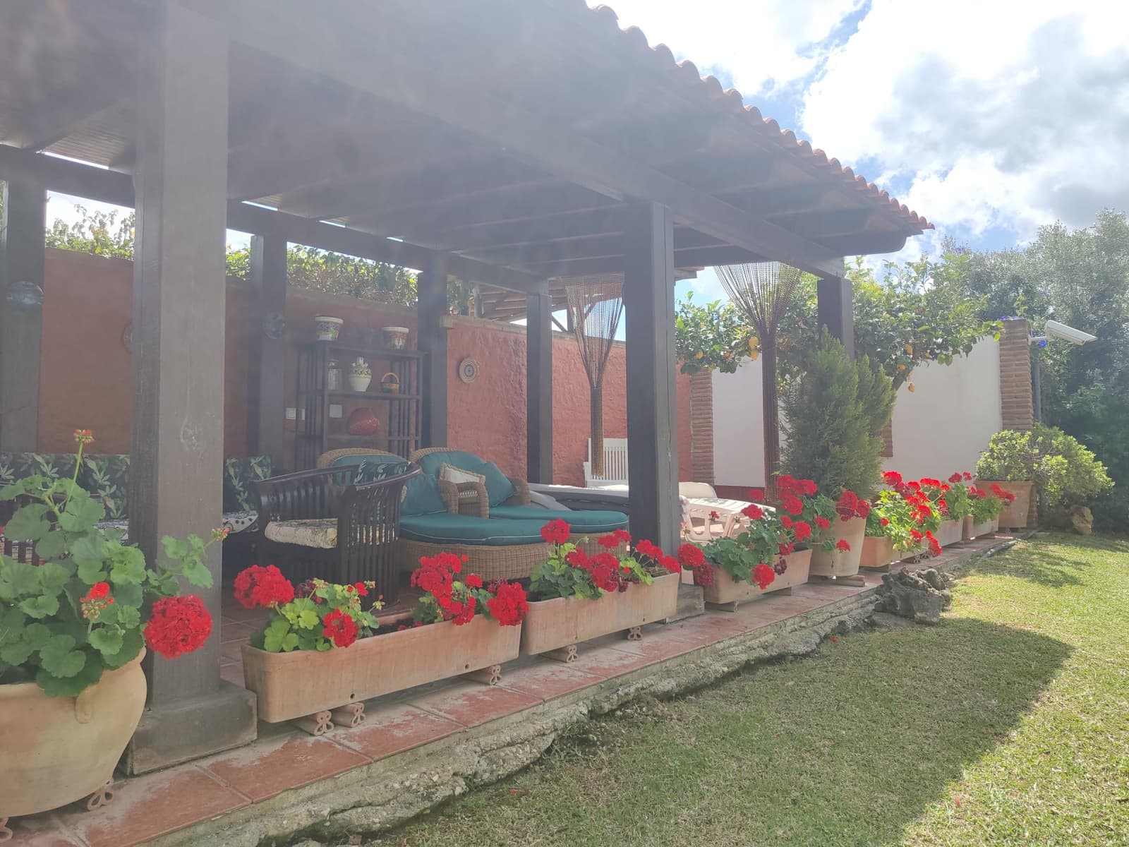 Chalet de 5 habitaciones en Alhaurín de la Torre en venta con piscina garaje - 1.390.000 € (Ref: 9609470)