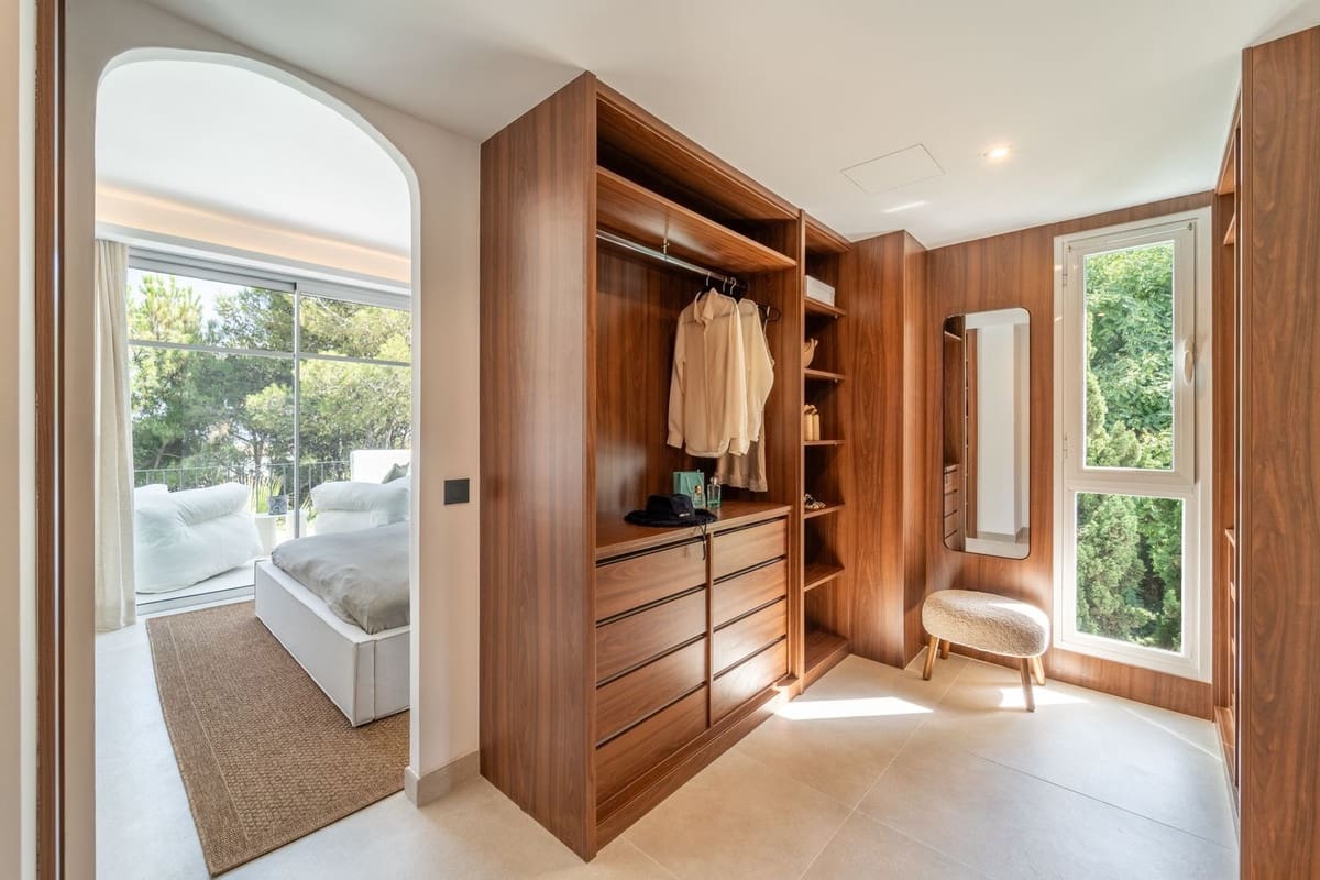 3 bedroom Penthouse for sale in La Quinta with pool garage - € 1,095,000 (Ref: 9610053)