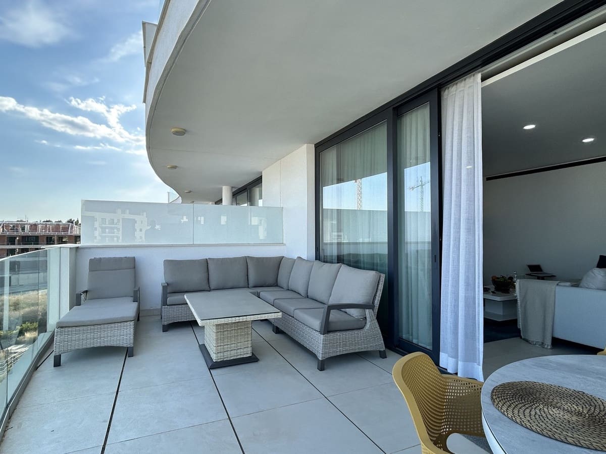 2 Zimmer Apartment zu verkaufen in Fuengirola mit Pool Garage - 826.000 € (Ref: 9610685)