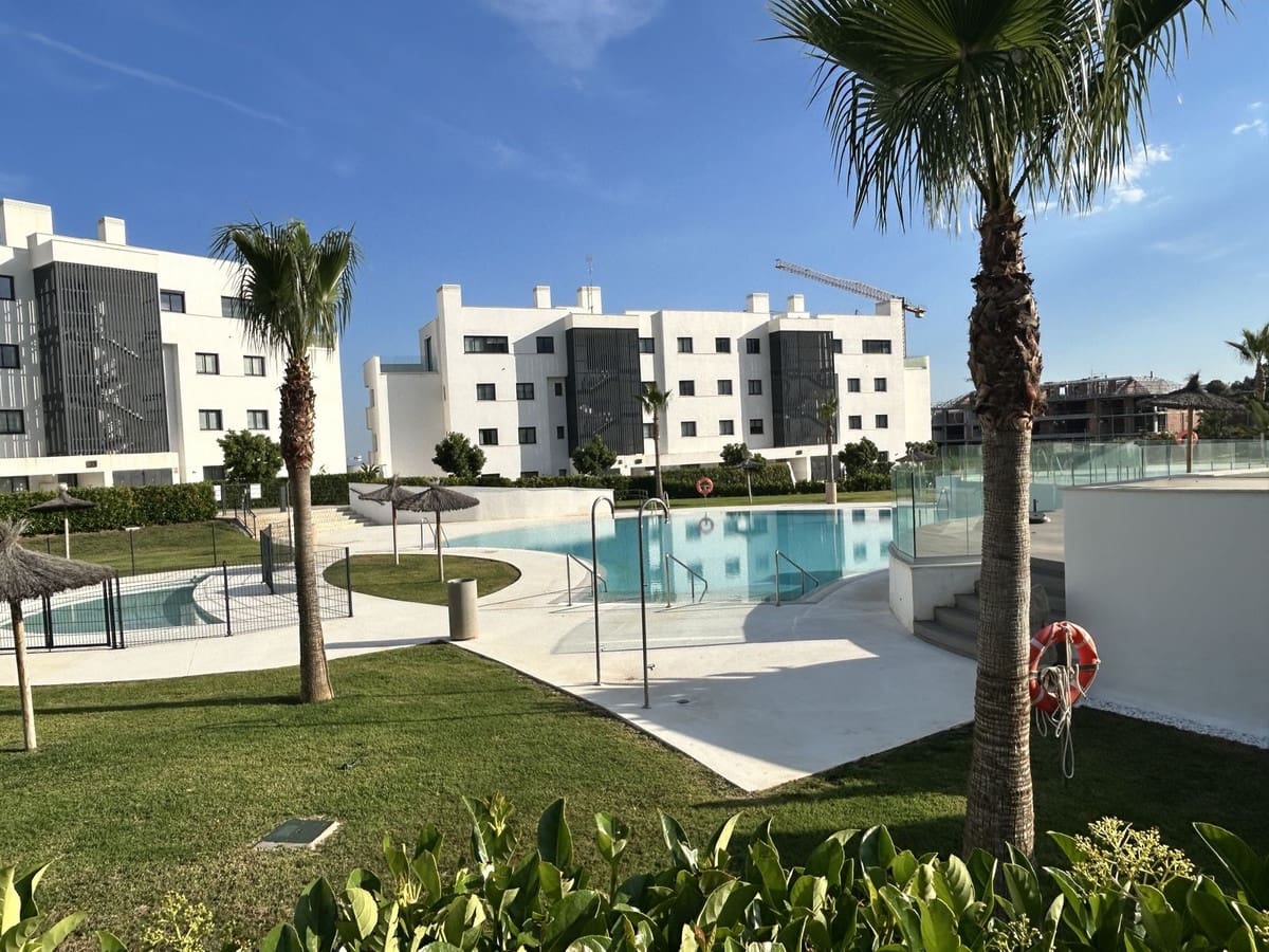 2 Zimmer Apartment zu verkaufen in Fuengirola mit Pool Garage - 826.000 € (Ref: 9610685)