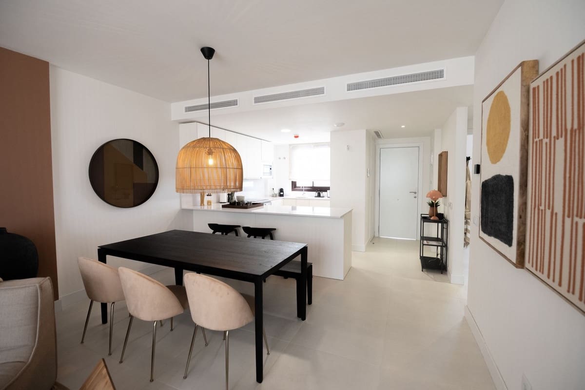 2 sovrum Takvåning till salu i Fuengirola med pool garage - 875 000 € (Ref: 9610686)