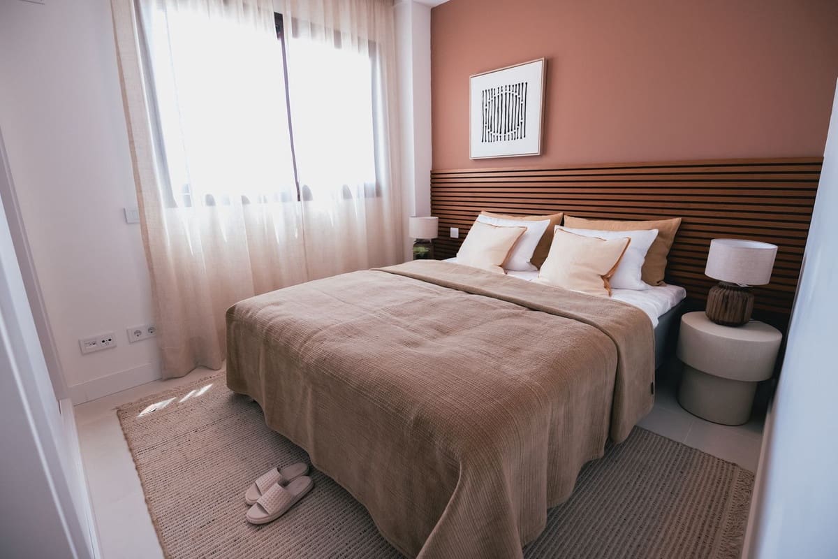 2 sovrum Takvåning till salu i Fuengirola med pool garage - 875 000 € (Ref: 9610686)