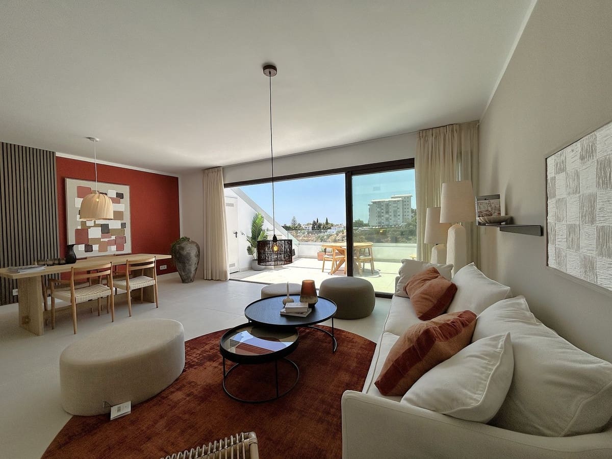 2 Zimmer Penthouse zu verkaufen in Fuengirola mit Pool Garage - 890.000 € (Ref: 9610687)