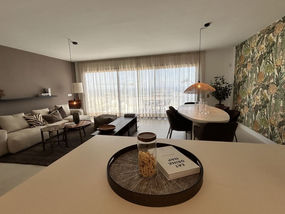 3 soveværelse Penthouse til salg i Fuengirola med swimmingpool garage - € 1.095.000 (Ref: 9610689)