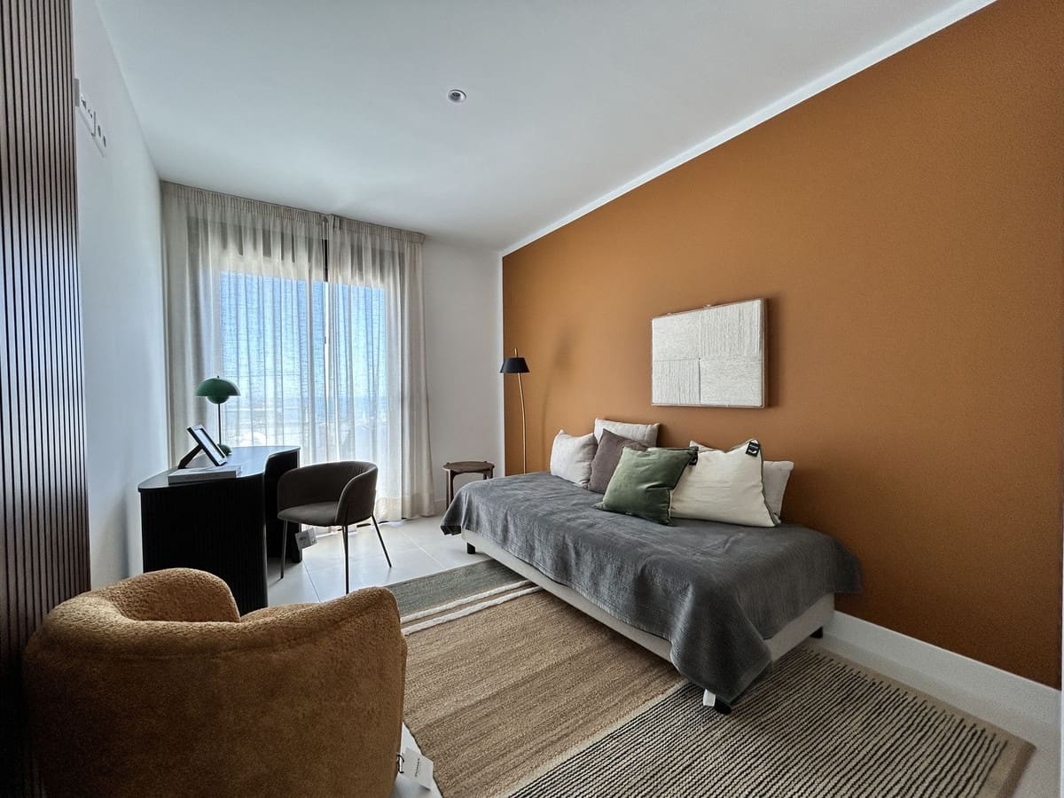 3 soveværelse Penthouse til salg i Fuengirola med swimmingpool garage - € 1.095.000 (Ref: 9610689)