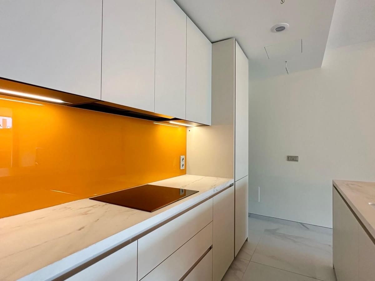 3 soverom Leilighet til salgs i Fuengirola med svømmebasseng garasje - € 1 150 000 (Ref: 9610690)