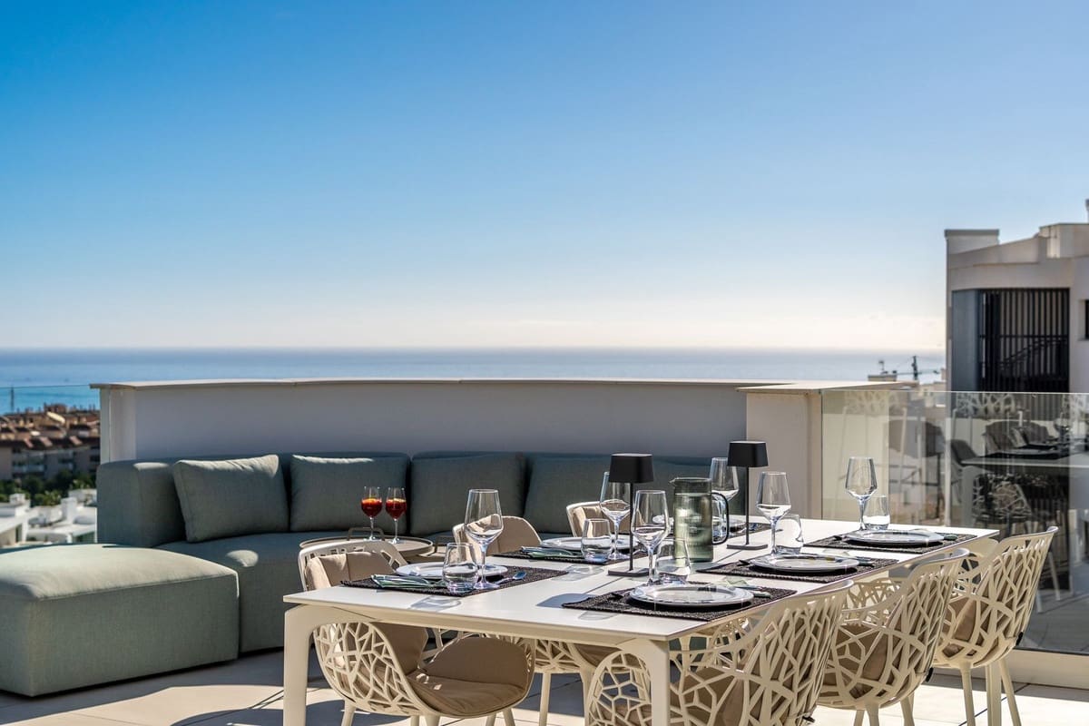 3 Zimmer Penthouse zu verkaufen in Fuengirola mit Pool Garage - 1.499.000 € (Ref: 9613974)