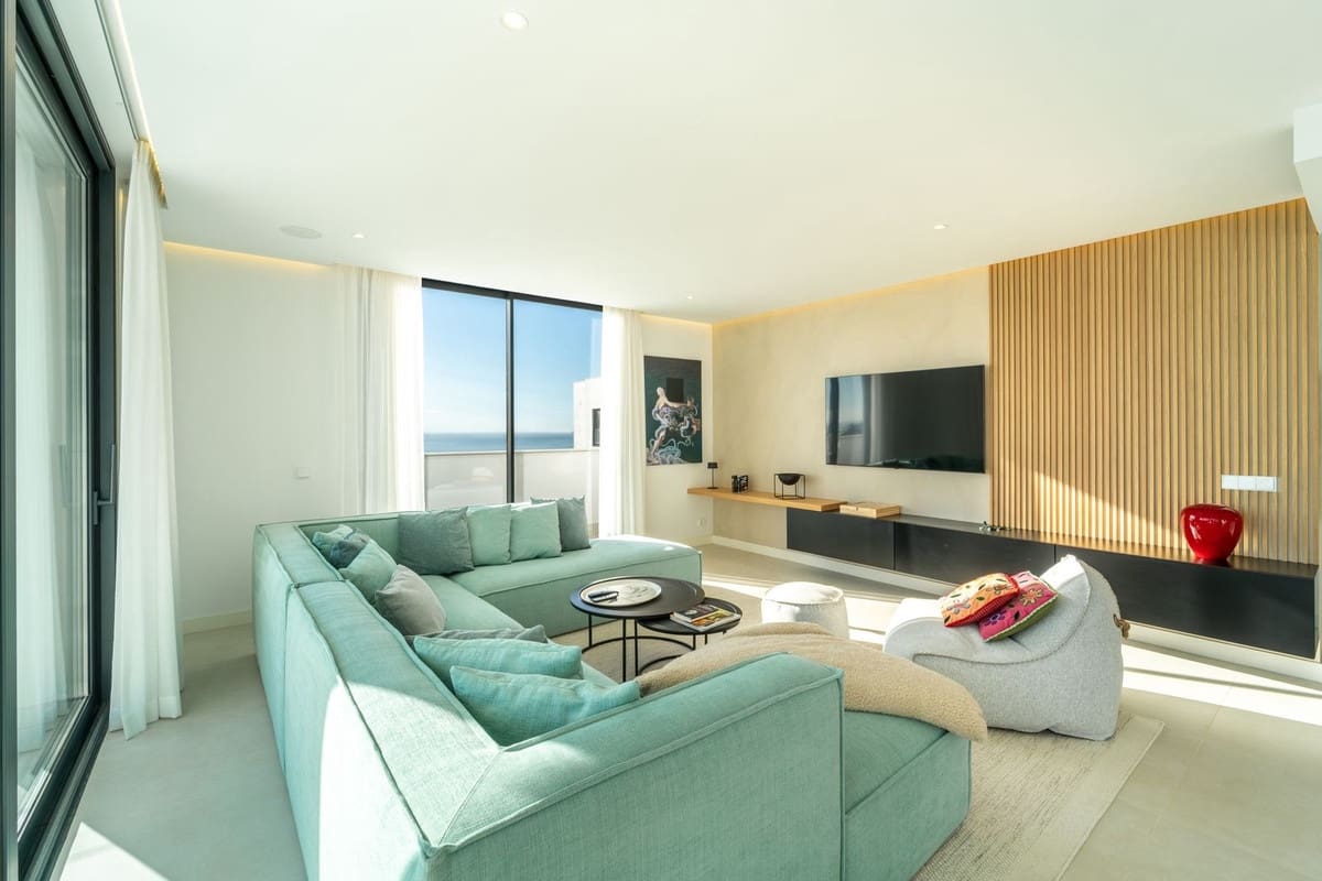 3 Zimmer Penthouse zu verkaufen in Fuengirola mit Pool Garage - 1.499.000 € (Ref: 9613974)