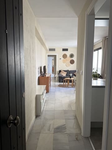 1 soveværelse Lejlighed til salg i Puerto Banus, Marbella med swimmingpool - € 370.000 (Ref: 9626562)