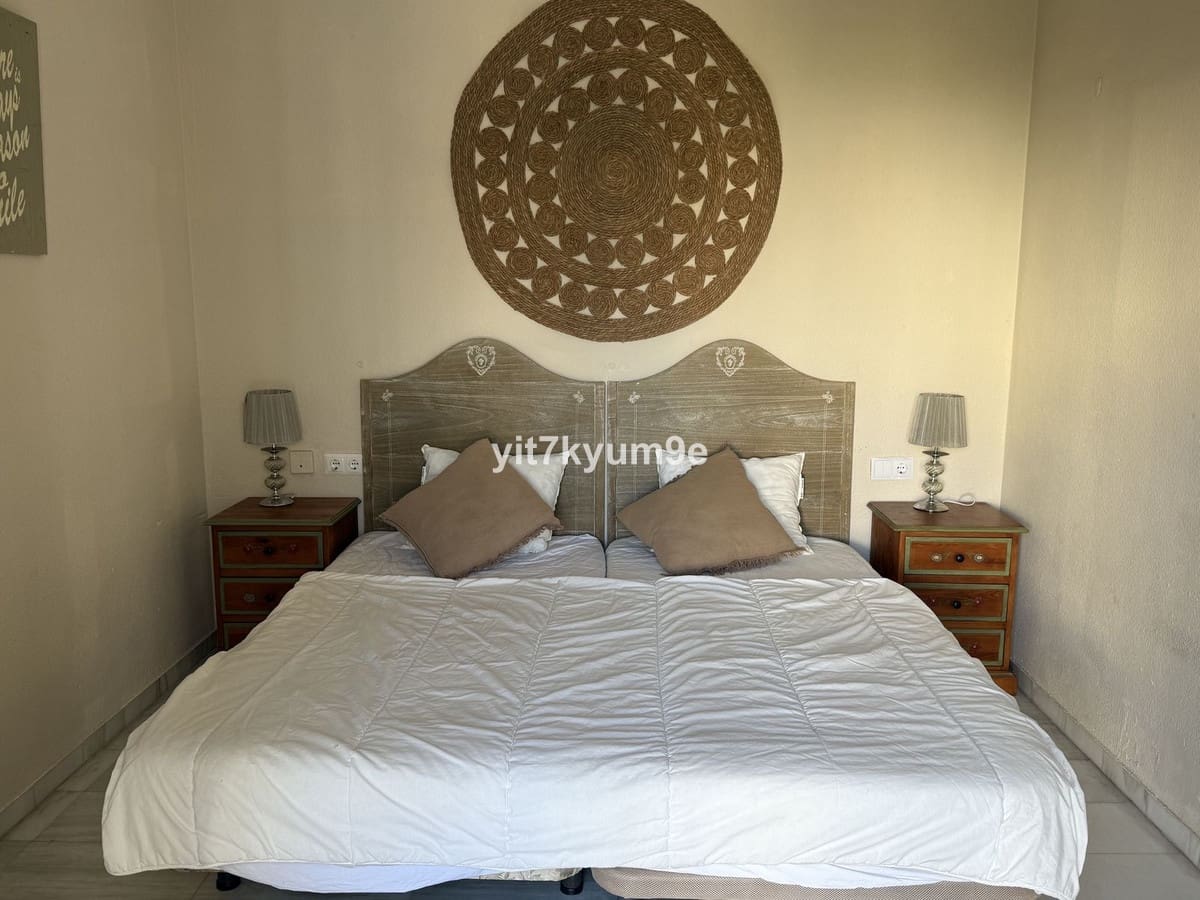 1 soveværelse Lejlighed til salg i Puerto Banus med swimmingpool - € 370.000 (Ref: 9626562)