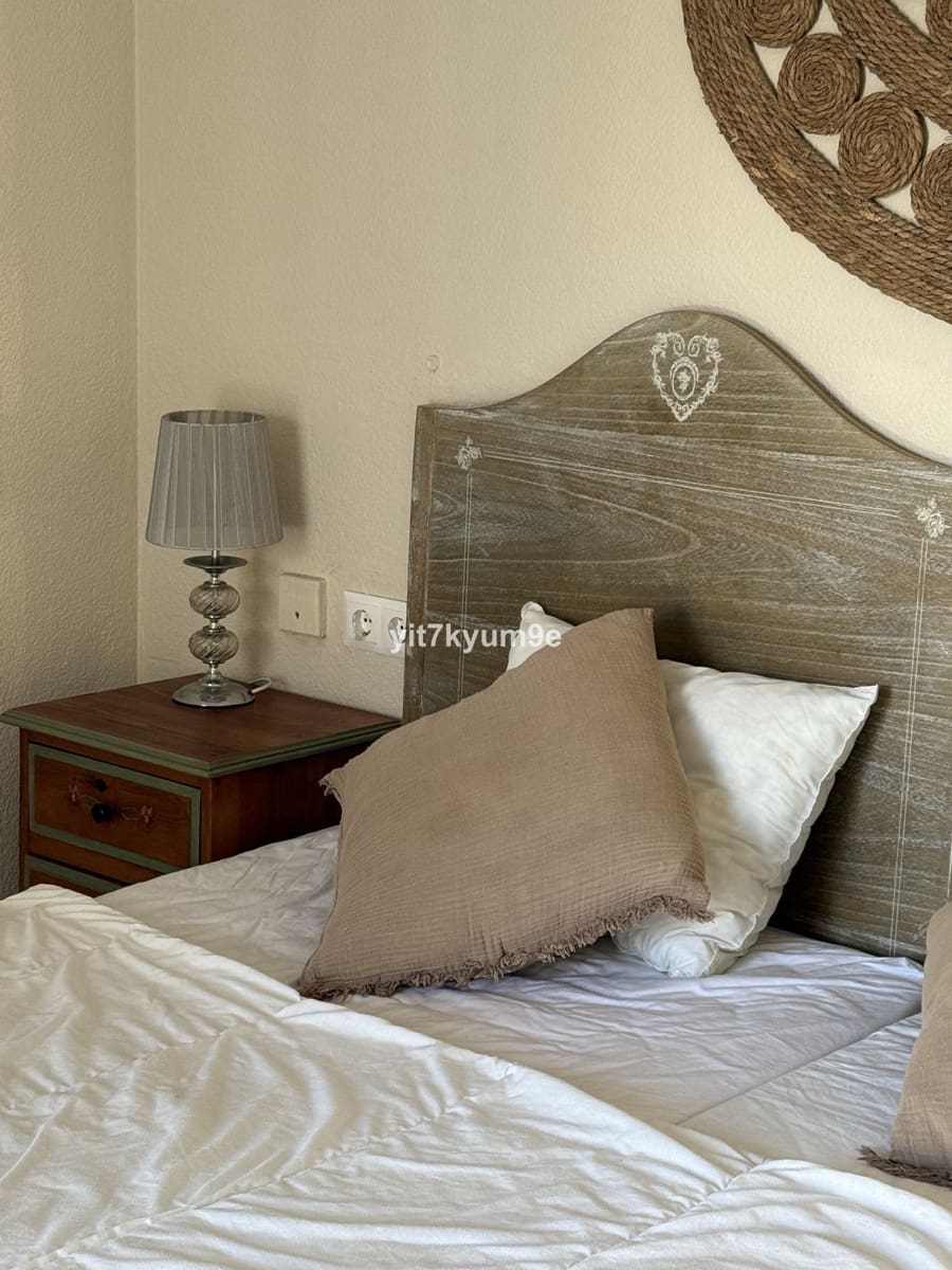 1 soveværelse Lejlighed til salg i Puerto Banus med swimmingpool - € 370.000 (Ref: 9626562)