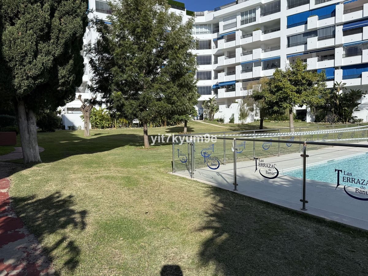 1 soveværelse Lejlighed til salg i Puerto Banus med swimmingpool - € 370.000 (Ref: 9626562)