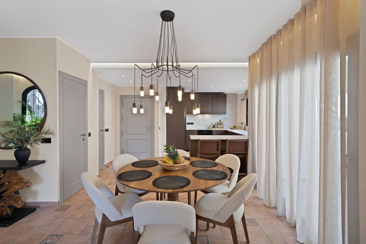 3 slaapkamer Villa te koop in Calahonda met zwembad garage - € 875.000 (Ref: 9628034)