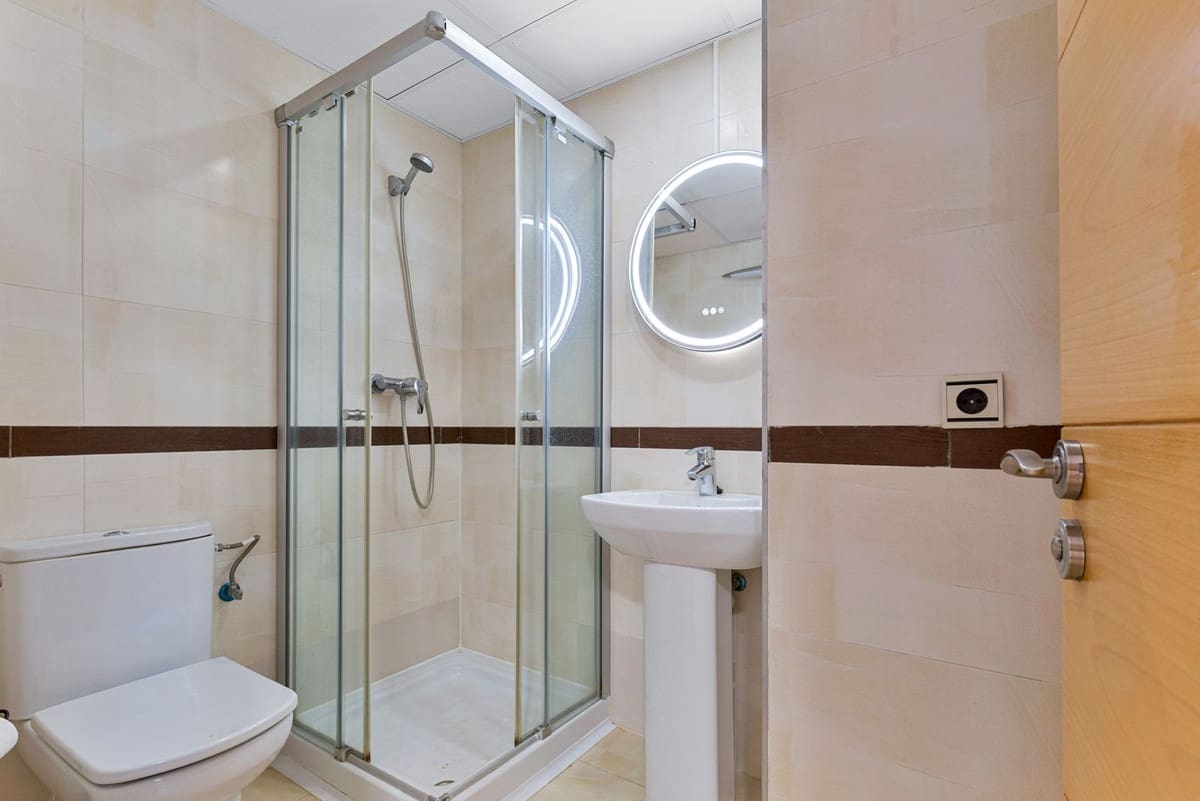 2 chambre Appartement à vendre à La Cala de Mijas avec piscine garage - 349 000 € (Ref: 9631387)