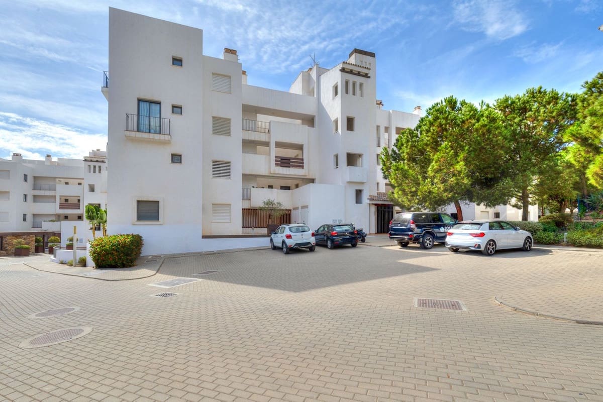 2 chambre Appartement à vendre à La Cala de Mijas avec piscine garage - 349 000 € (Ref: 9631387)