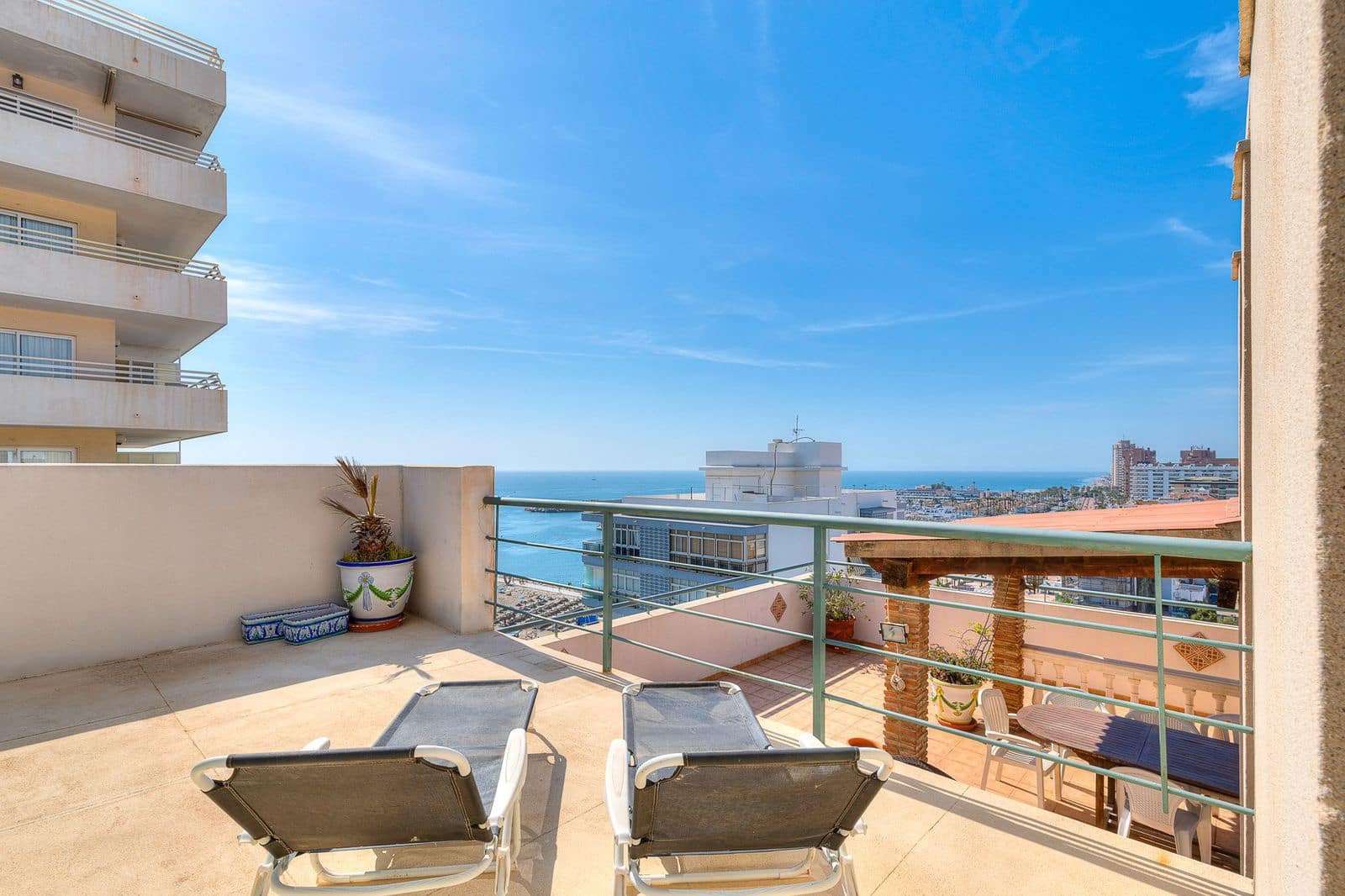4 soverom Penthouse til salgs i Fuengirola med svømmebasseng - € 990 000 (Ref: 9631540)