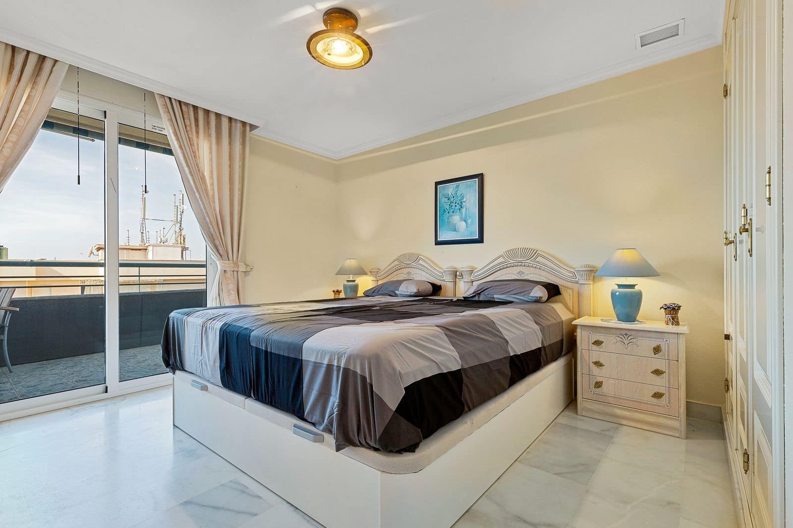 4 soverom Penthouse til salgs i Fuengirola med svømmebasseng - € 990 000 (Ref: 9631540)