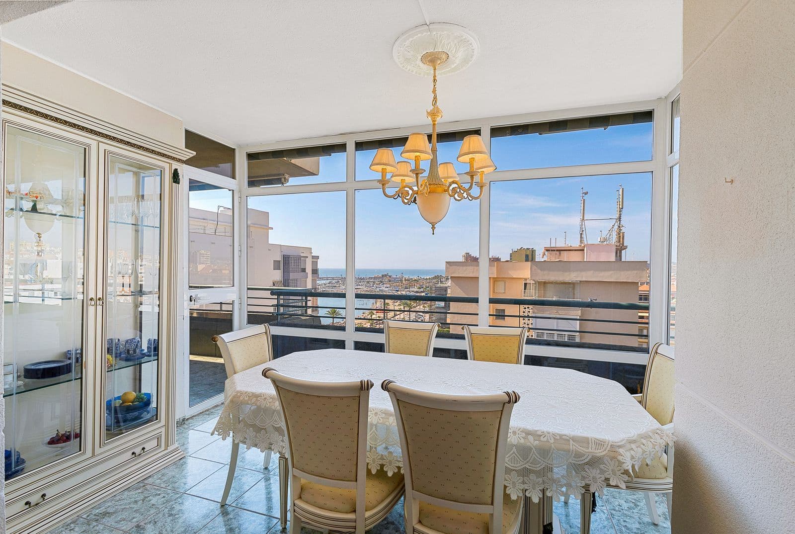 4 soverom Penthouse til salgs i Fuengirola med svømmebasseng - € 990 000 (Ref: 9631540)