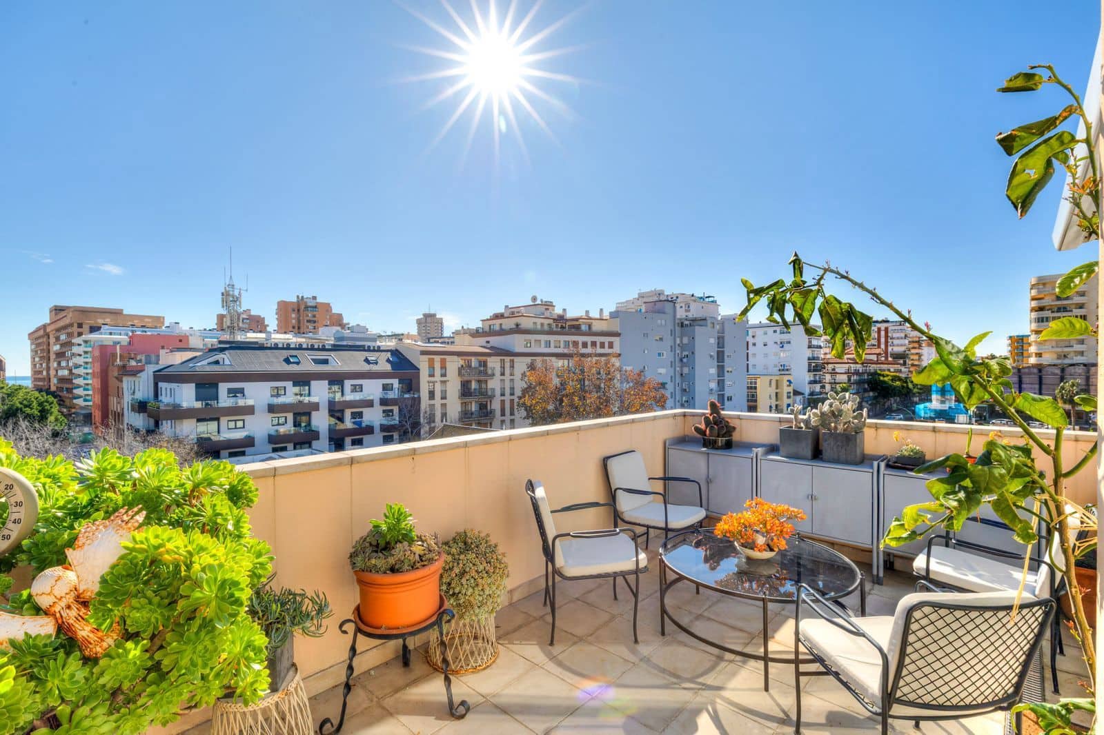 4 soverom Penthouse til salgs i Fuengirola med svømmebasseng garasje - € 995 000 (Ref: 9631551)