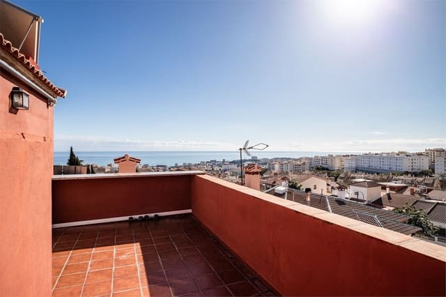 4 Zimmer Haus zu verkaufen in Benalmádena mit Garage - 660.000 € (Ref: 9664063)