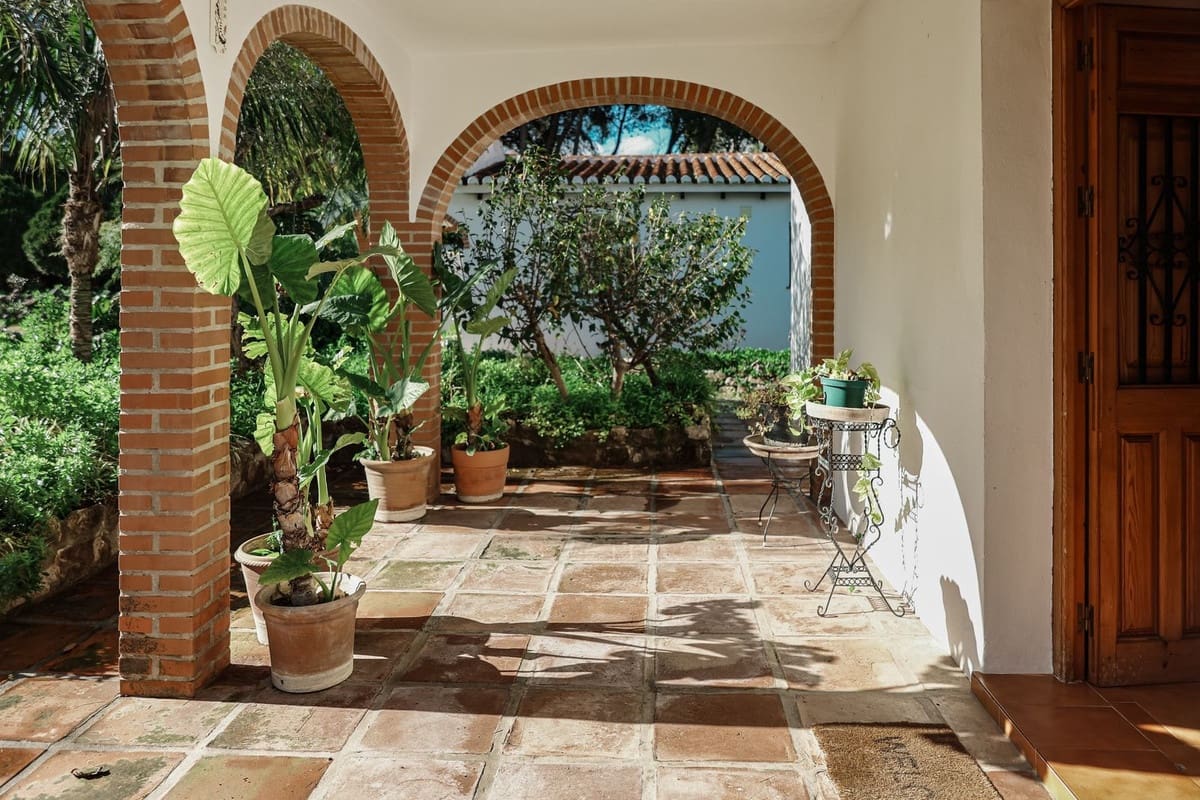 Finca/Casa Rural de 5 habitaciones en Alhaurín el Grande en venta con piscina garaje - 795.000 € (Ref: 9664066)