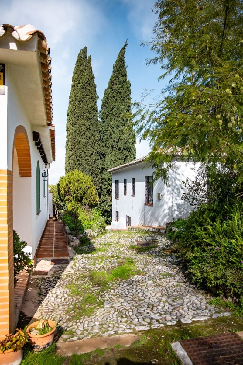 Finca/Casa Rural de 5 habitaciones en Alhaurín el Grande en venta con piscina garaje - 795.000 € (Ref: 9664066)