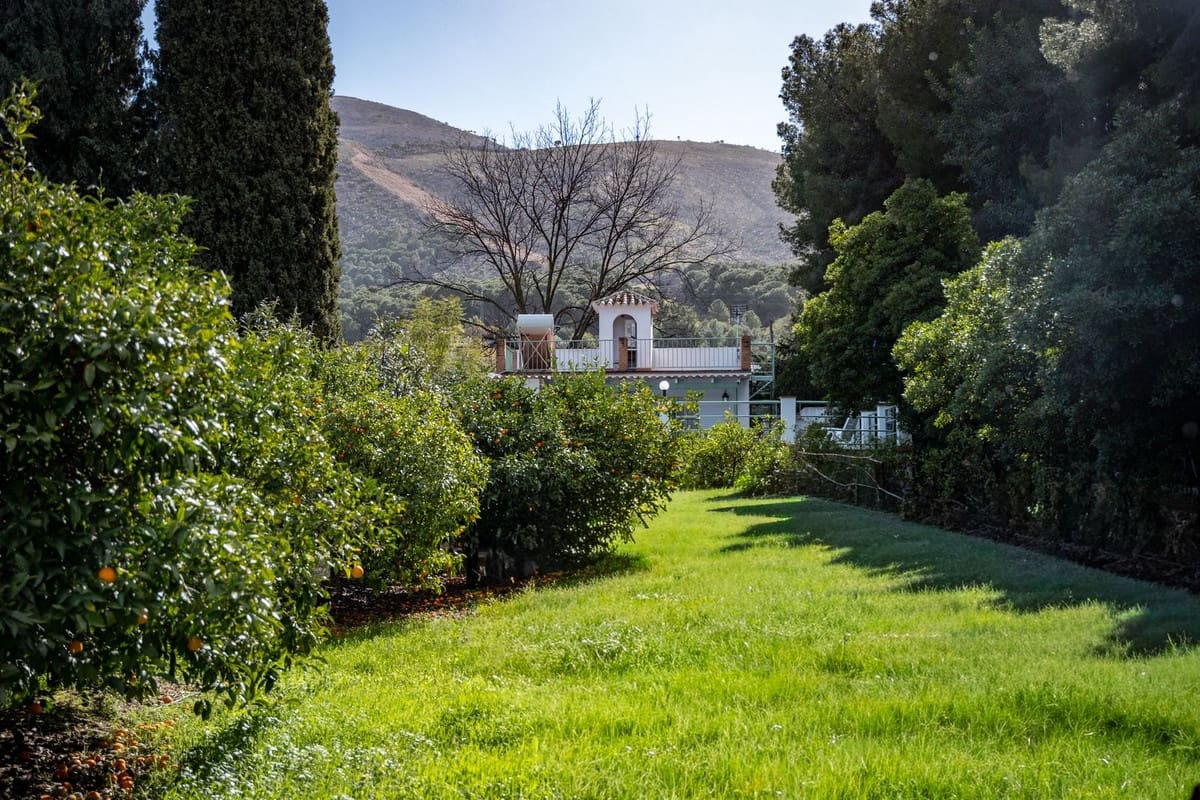 Finca/Casa Rural de 5 habitaciones en Alhaurín el Grande en venta con piscina garaje - 795.000 € (Ref: 9664066)