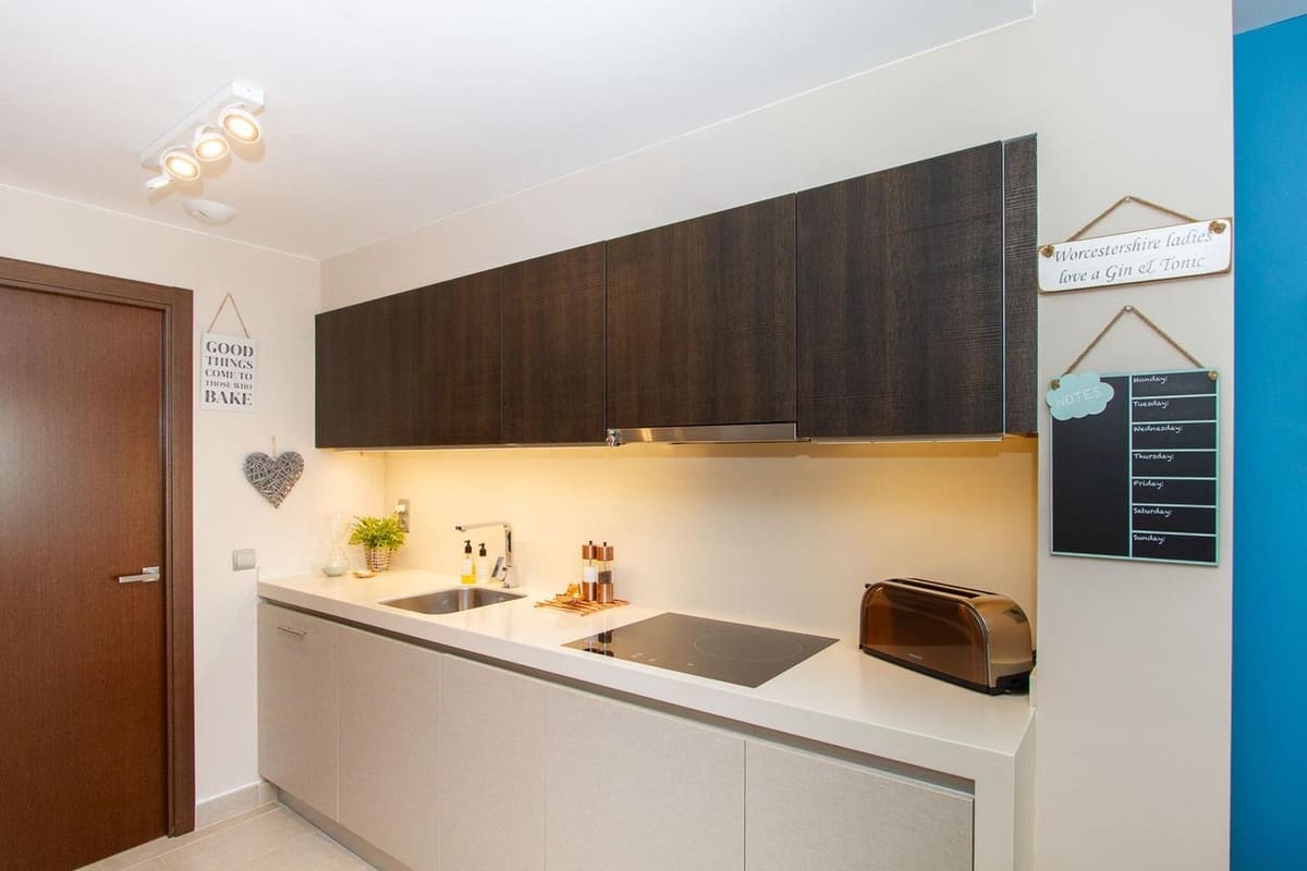 2 slaapkamer Appartement te koop in La Mairena met zwembad - € 399.950 (Ref: 9672236)