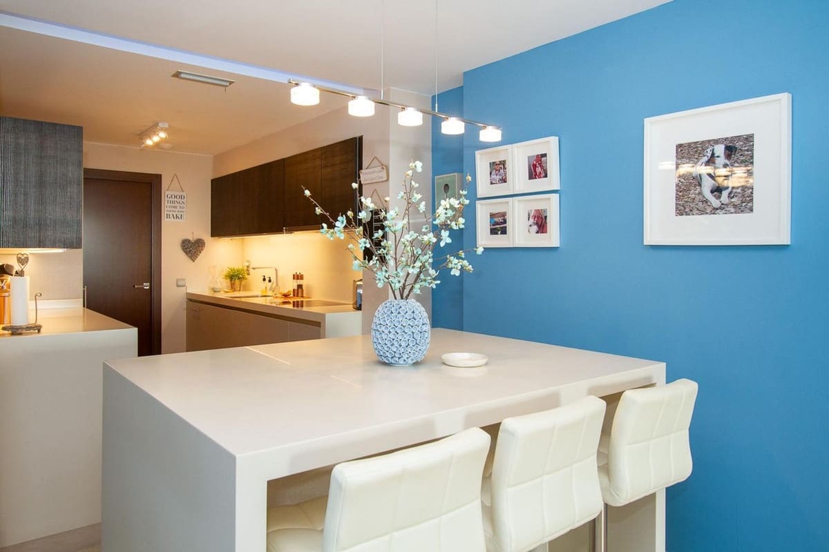 3 soverom Penthouse til salgs i La Mairena med svømmebasseng garasje - € 469 000 (Ref: 9672237)