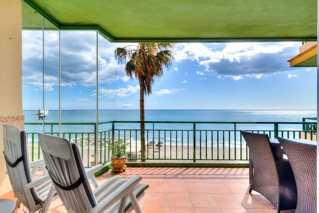 2 makuuhuone Huoneisto myytävänä paikassa Fuengirola mukana 
autotalli - 485 000 € (Ref: 9675091)