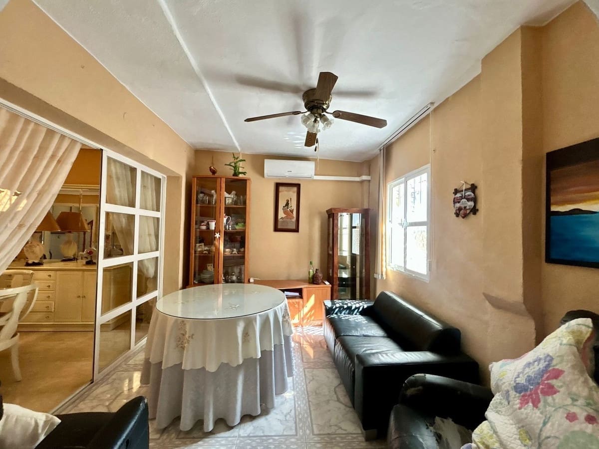 Casa de 4 habitaciones en Las Lagunas de Mijas en venta con piscina garaje - 375.000 € (Ref: 9675934)