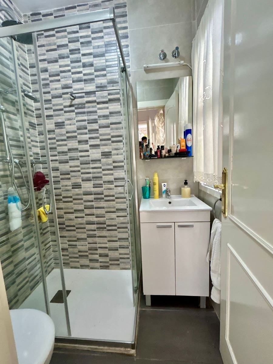 Casa de 4 habitaciones en Las Lagunas de Mijas en venta con piscina garaje - 375.000 € (Ref: 9675934)