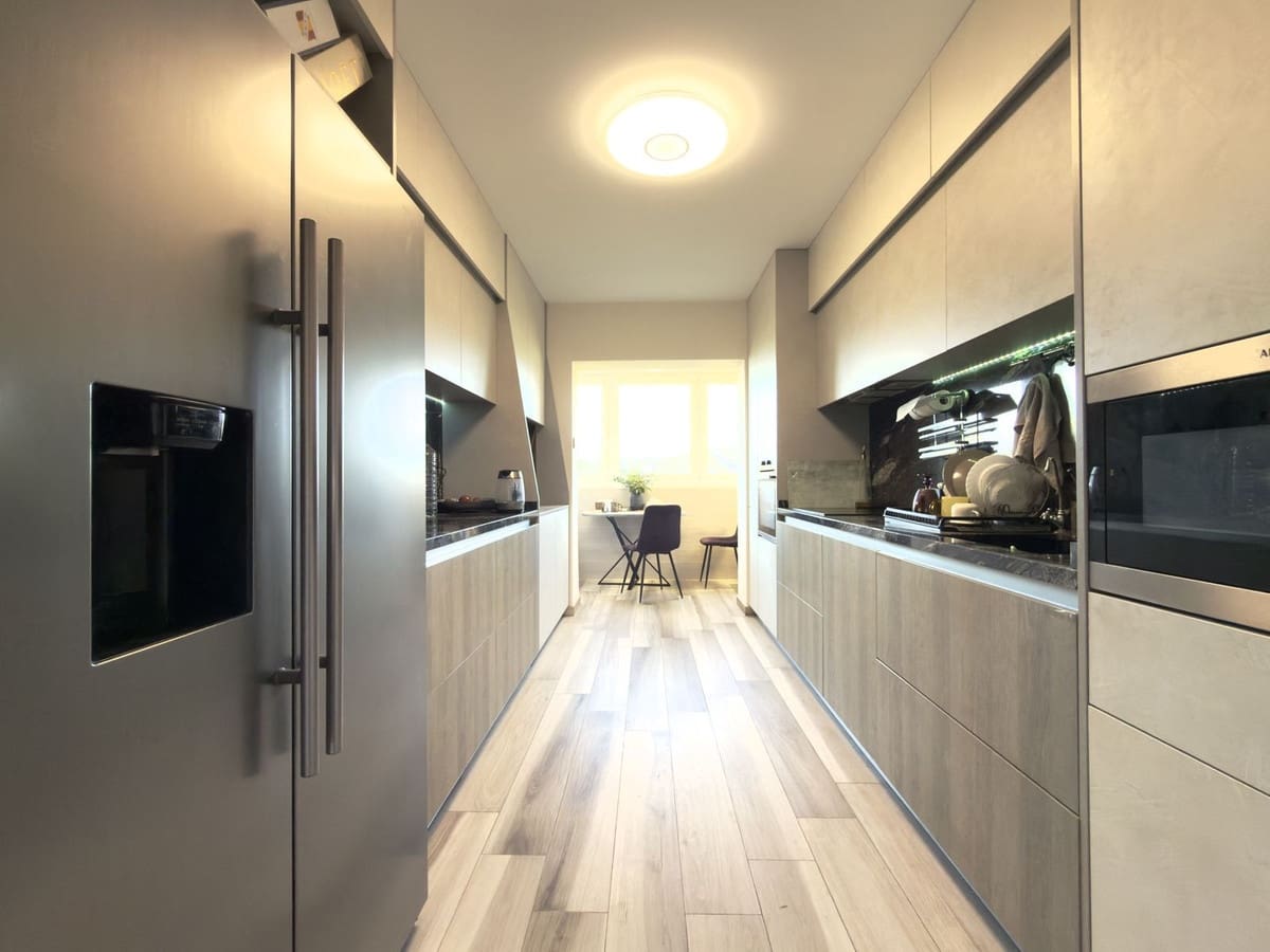 3 soveværelse Penthouse til salg i Elviria med swimmingpool garage - € 1.550.000 (Ref: 9676028)