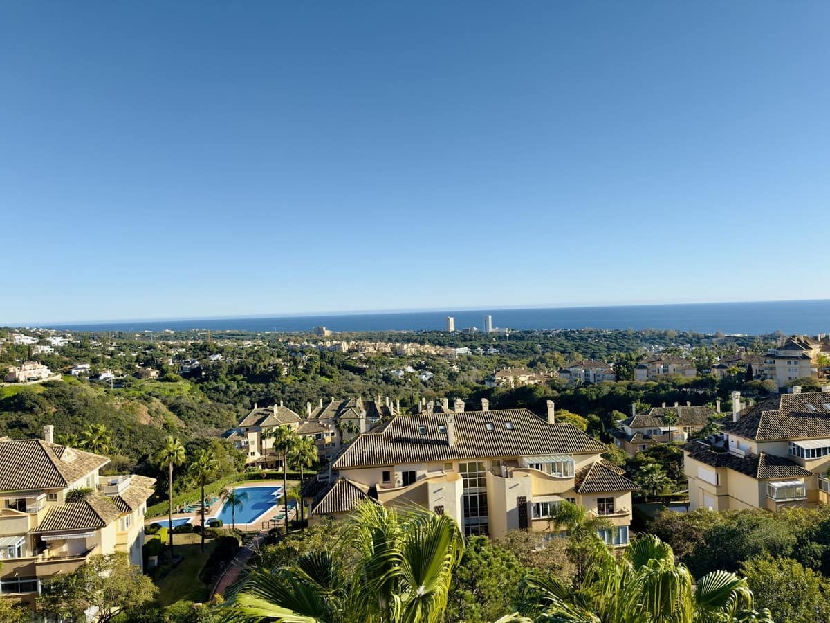 3 soveværelse Penthouse til salg i Elviria med swimmingpool garage - € 1.550.000 (Ref: 9676028)