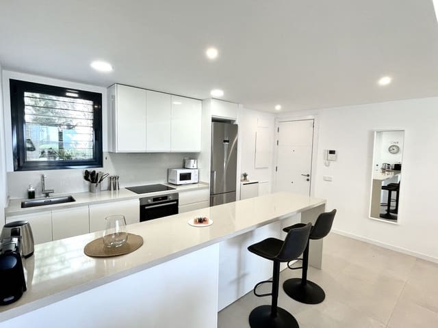 3 quarto Apartamento para venda em Fuengirola com piscina garagem - 749 000 € (Ref: 9684125)