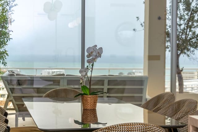 4 Zimmer Penthouse zu verkaufen in Benalmádena mit Pool Garage - 1.150.000 € (Ref: 9684238)