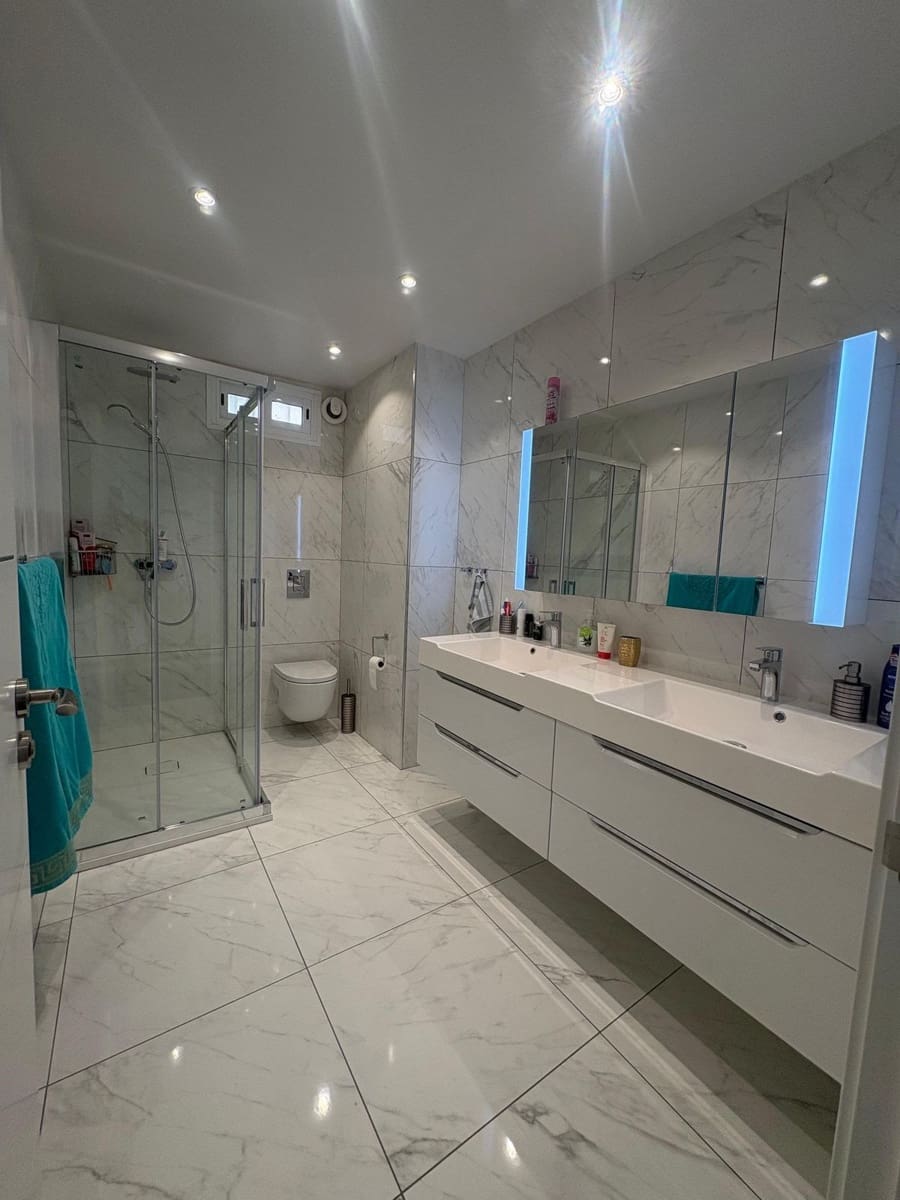 2 Zimmer Apartment zu verkaufen in Carvajal mit Garage - 650.000 € (Ref: 9684377)