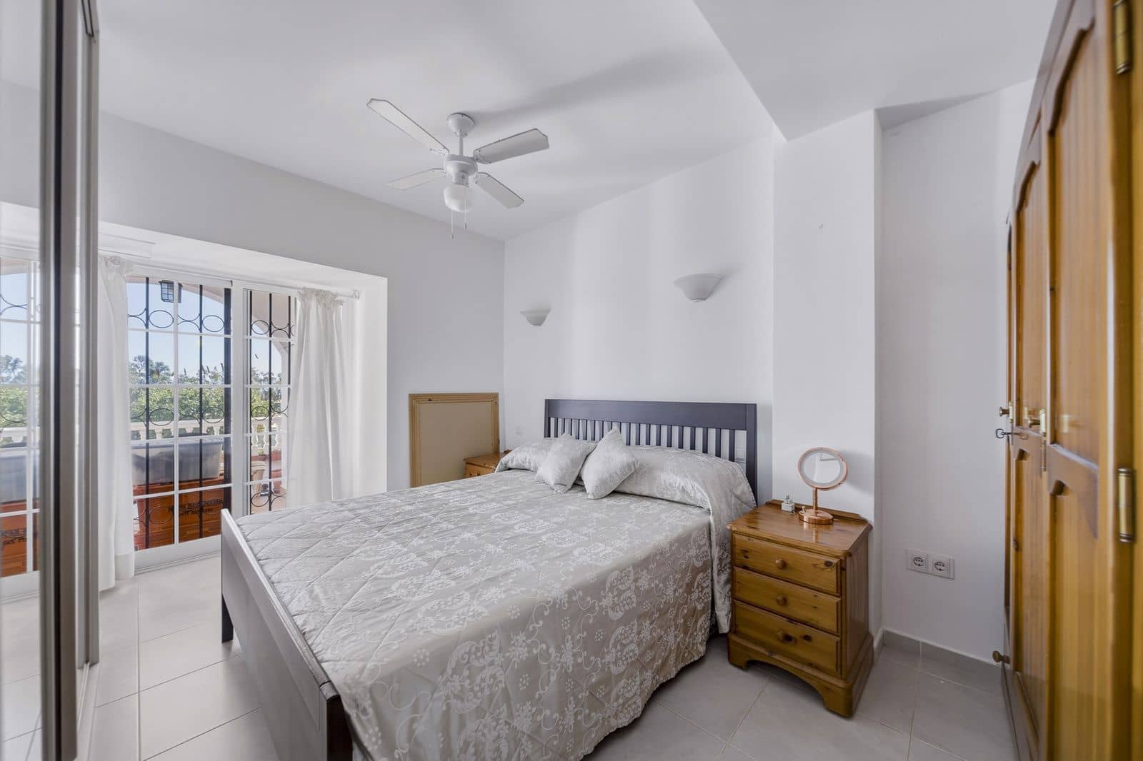 3 soverom Hus til salgs i Benalmadena Costa med svømmebasseng - € 387 500 (Ref: 9684381)