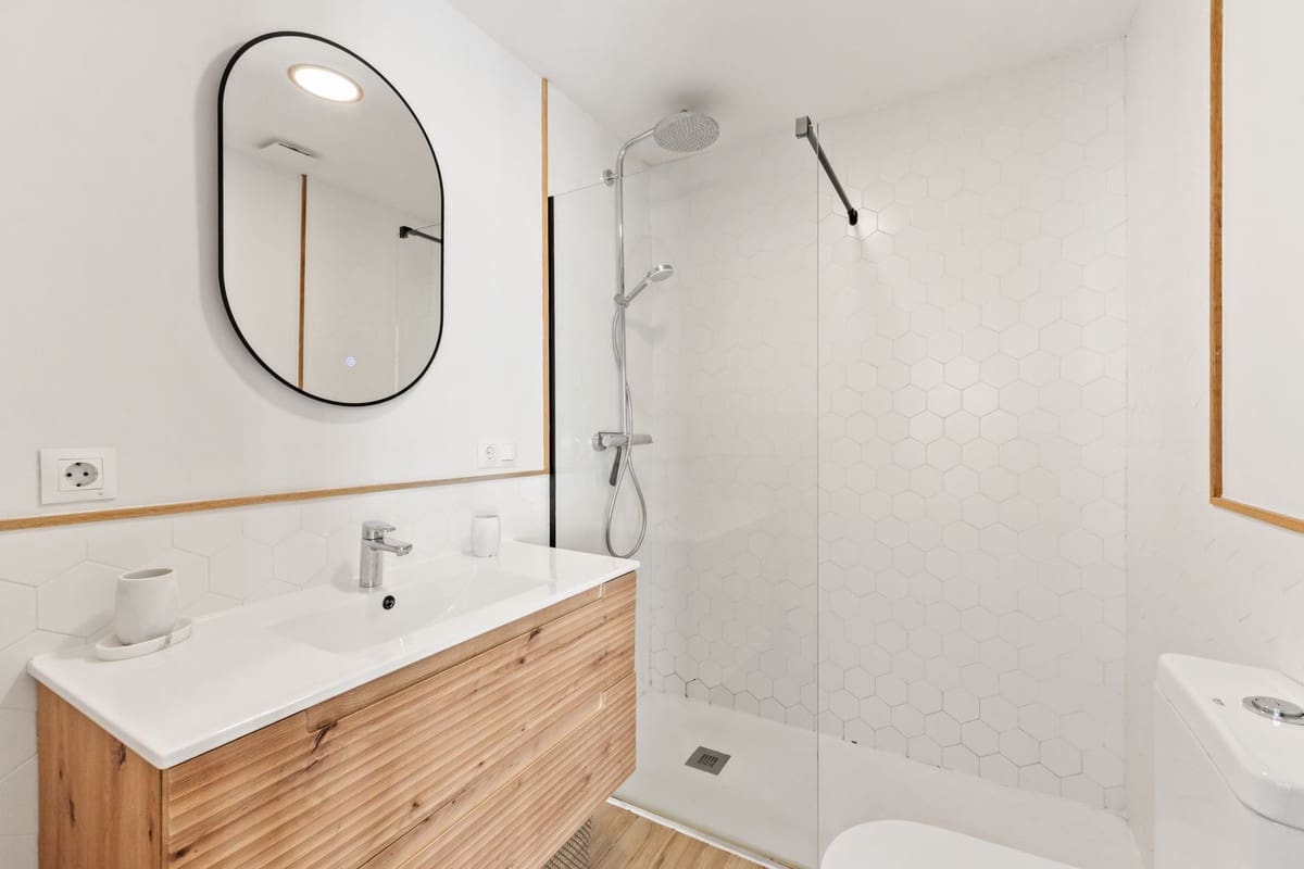 Apartamento para venda em Marbella com piscina garagem - 639 000 € (Ref: 9684393)