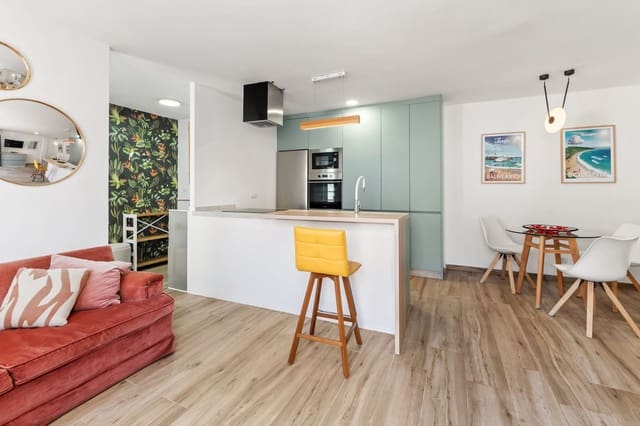 Apartament na sprzedaż w Cabopino - Artola, Marbella z basenem garażem - 639 000 € (Ref: 9684393)