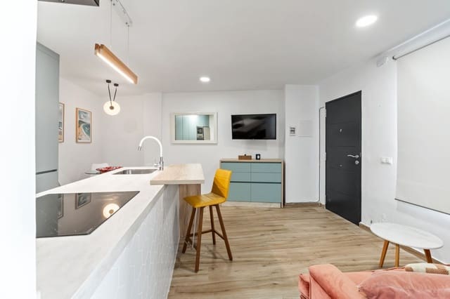 Apartament na sprzedaż w Cabopino - Artola, Marbella z basenem garażem - 639 000 € (Ref: 9684393)