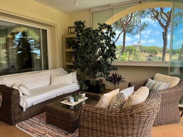 2 Zimmer Apartment zu verkaufen in Elviria, Marbella mit Pool Garage - 750.000 € (Ref: 9685143)