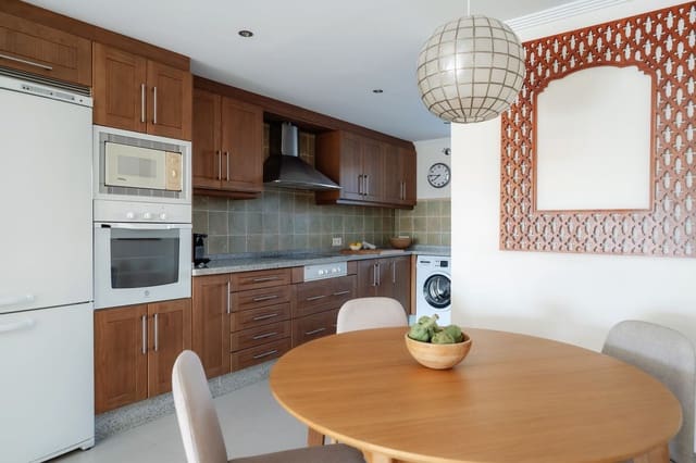 2 Zimmer Apartment zu verkaufen in Nueva Andalucia, Marbella mit Pool Garage - 795.000 € (Ref: 9685144)