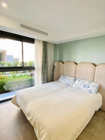 2 soveværelse Lejlighed til salg i Cancelada, Estepona med swimmingpool garage - € 495.000 (Ref: 9691373)