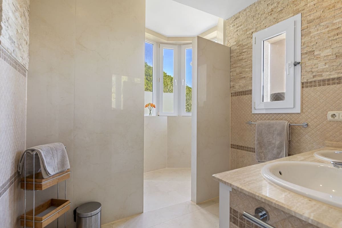 3 sypialnia Apartament na sprzedaż w Puerto de la Torre z basenem garażem - 650 000 € (Ref: 9691407)