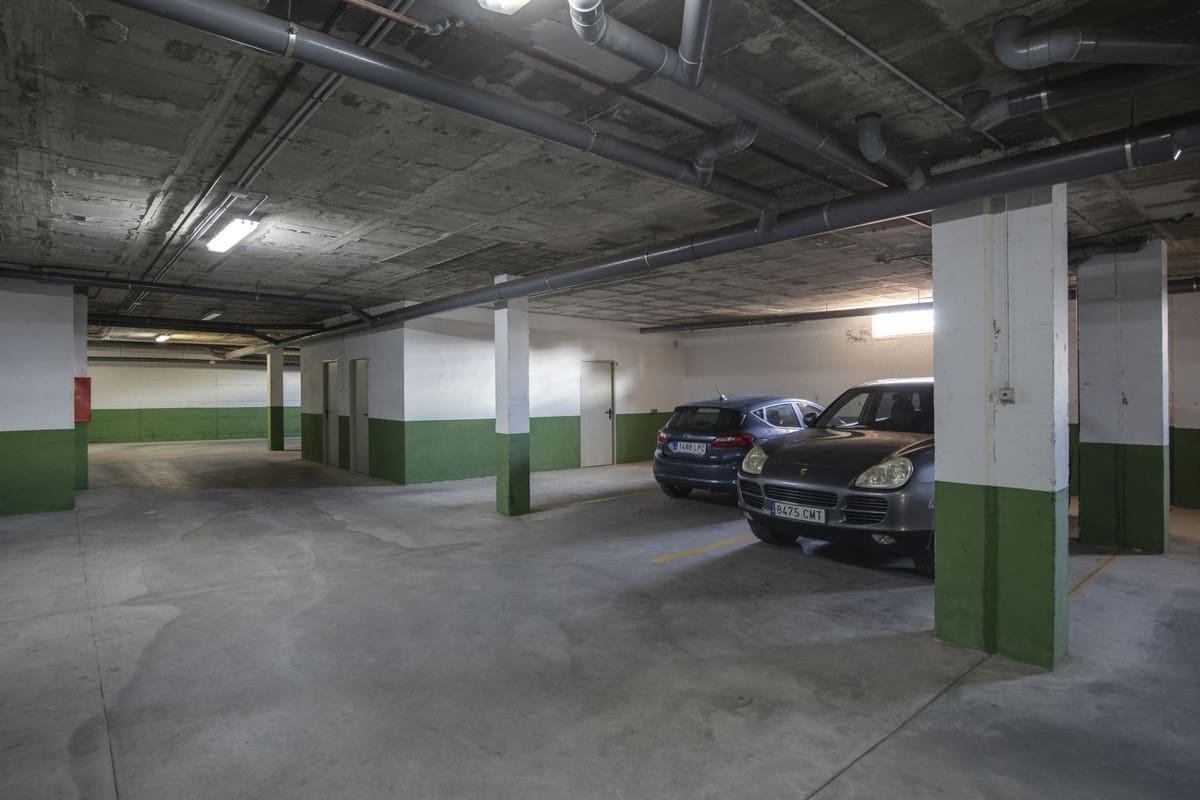 3 sypialnia Apartament na sprzedaż w Puerto de la Torre z basenem garażem - 650 000 € (Ref: 9691407)