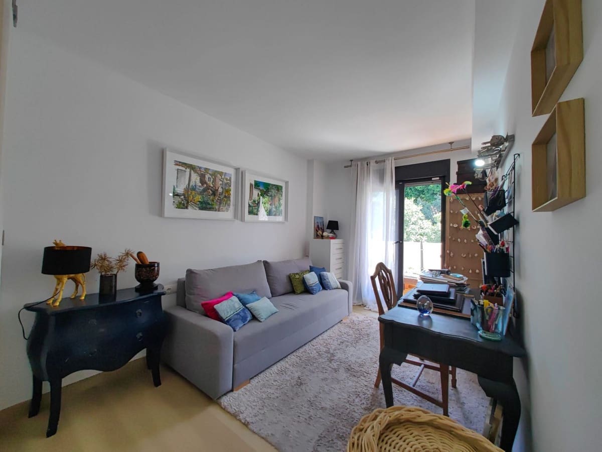 3 slaapkamer Appartement te koop in Estepona met zwembad garage - € 415.000 (Ref: 9691466)